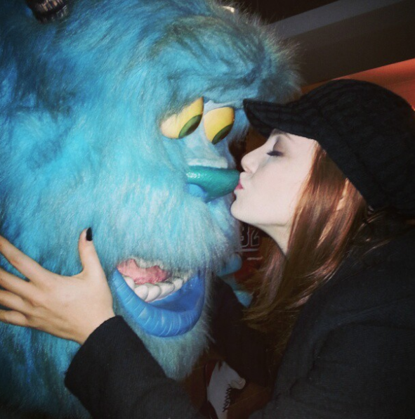 Çarpışma dizinin yıldızı Elçin Sangu'dan anlamlı doğum günü paylaşımı! - Resim: 1