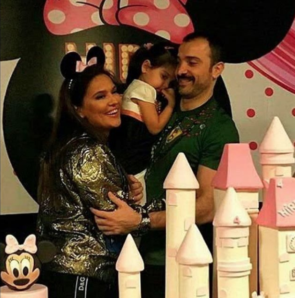 Kızı Hira'ya ev aldı Demet Akalın'ın oyuncağa verdiği para dudak uçuklattı - Resim: 4