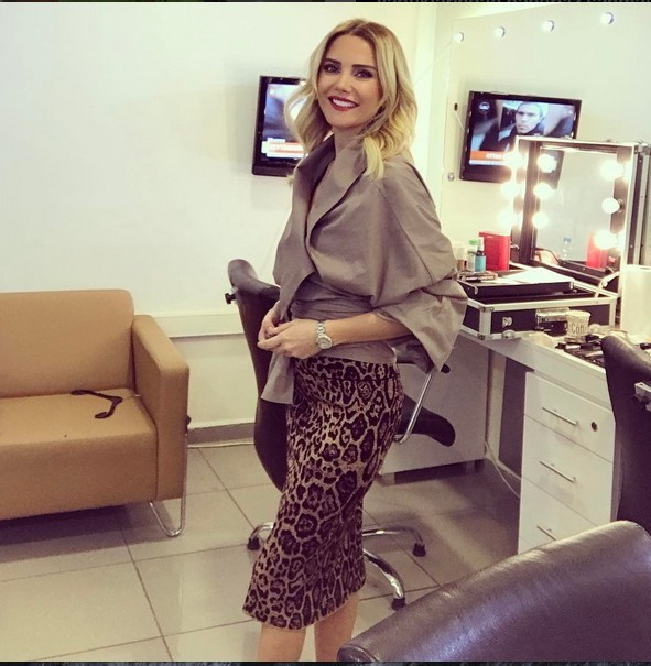 Aşk dedikosu olay! Ece Erken yüzünden mi boşandılar? - Resim: 1