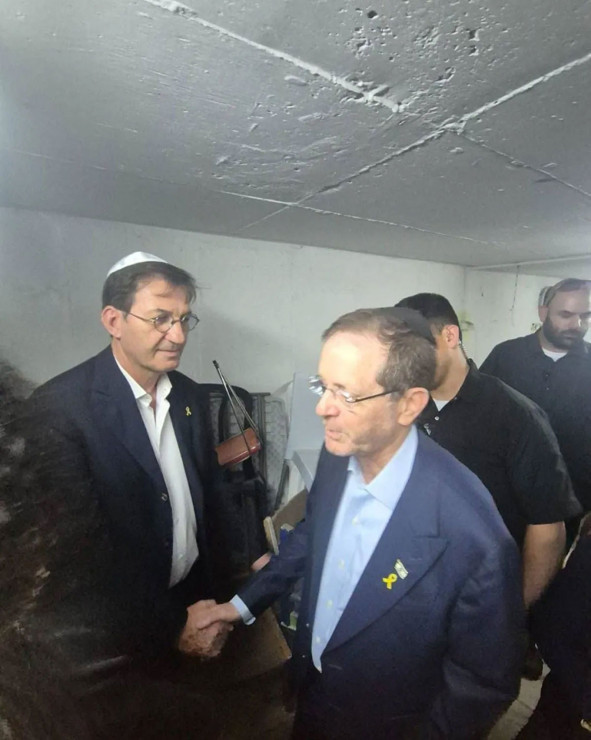 İsrail Cumhurbaşkanı Herzog sığınağa indi - Resim: 0