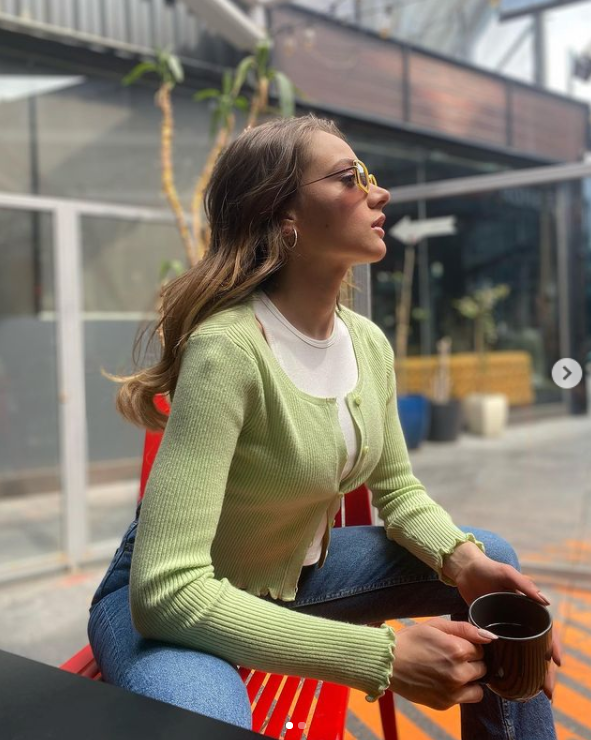 Miray Daner fazla kilolarından kurtuldu son haliyle dikkat çekti! - Resim: 3