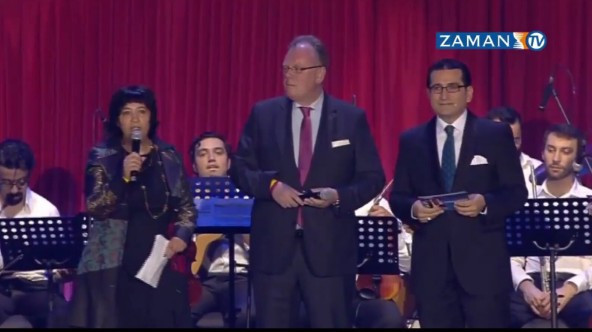 FETÖ'nün Geothe Camisi'ne bakın imamı olay! - Resim: 3