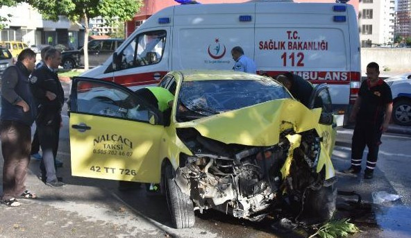 Dakikalarca öylece bekledi gören şoke oldu - Resim: 3