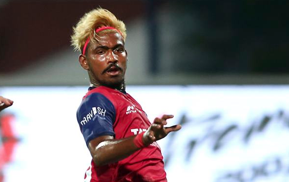 Hindistan Ligi'nde tarihe geçti! Yaşını duyanlar inanamadı - Resim: 2