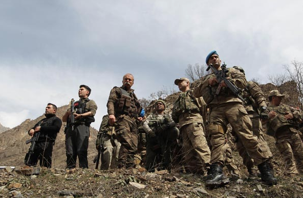 Neye uğradıklarını şaşırdılar! PKK'ya ağır darbe - Resim: 1