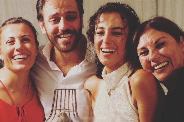 Erkan Kolçak Köstendil ile Cansu Tosun nişanlandı - Resim: 2