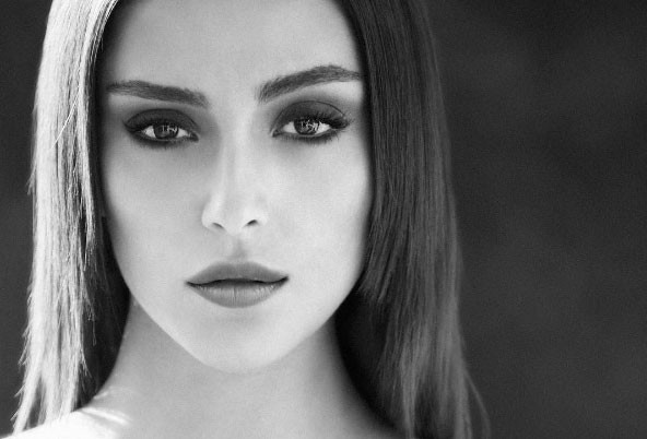 Özge Ulusoy'dan skandal sözler ‘Mankenler fakirlerle mi çıksın?’ - Resim: 1