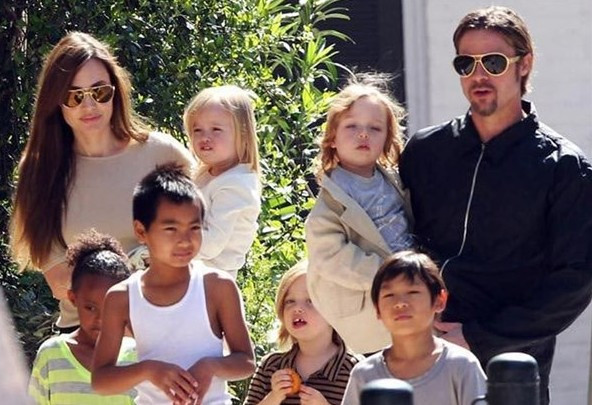 Angelina Jolie Brad Pitt'ten şok haber! Cinsiyet değiştiriyor - Resim: 2