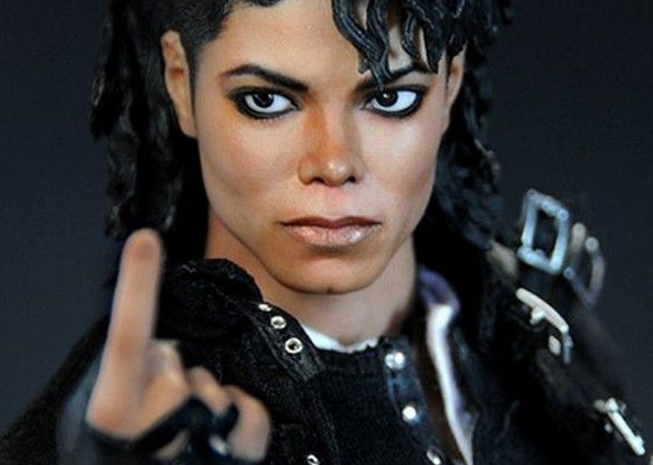 Ünlü yıldızların şaşırtıcı barbie halleri - Resim: 3