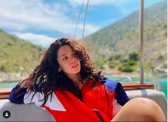 Hazal Subaşı kimdir yaşı kaç Rıza Kocaoğlu ile aşk pozları çıktı - Resim: 2