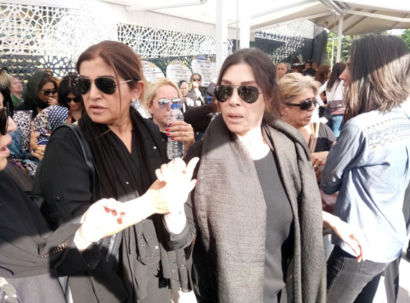 Ünlü oyuncudan annesine son veda! - Resim: 4