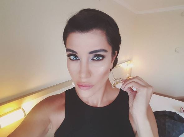 Deniz Akkaya çok hızlı işte yeni veliaht aşkı! - Resim: 2