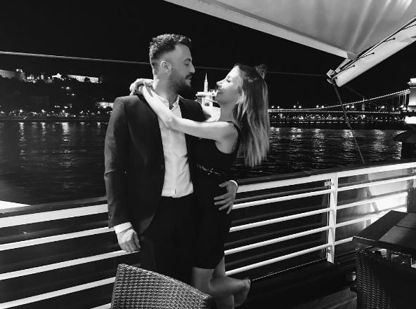 Lider Şahin İrem Derici'yi aldattı! O mesajları görünce... - Resim: 1