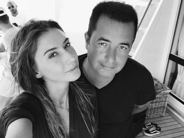 Şeyma Subaşı ve Acun Ilıcalı'nın düğün davetiyesine bakın  - Resim: 1