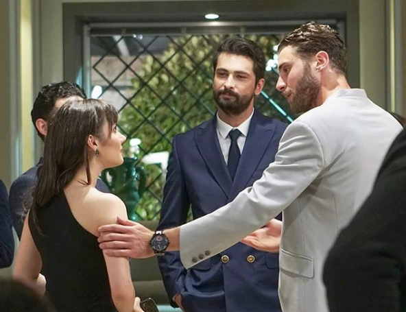 Fox TV Yasak Elma setinde taciz skandalı başrol oyuncusu çıktı - Resim: 3