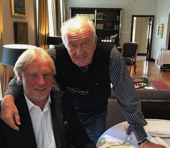 Fenerbahçe'nin eski başkanı Ali Şen'in oğlu Adnan Şen beyin kanaması geçirdi! Durumu nasıl, yaşıyor mu? - Resim: 1