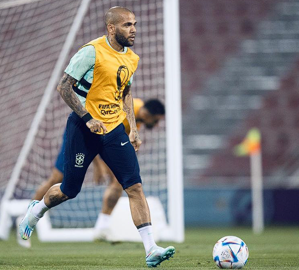 Tecavüzden hapis cezası almıştı! Futbolcu Dani Alves intihar etti iddiası - Resim: 3