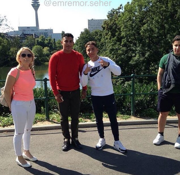 Annesi Güzela Bekirov evlendi Emre Mor düğüne katılmadı - Resim: 4