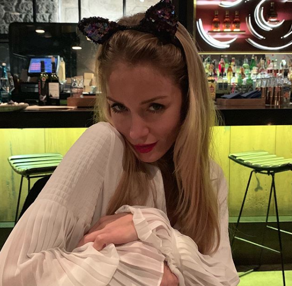 Zayıflığı eleştirilen Bade İşçil bikinisiyle görüntülendi vücuduyla şaşırttı - Resim: 1