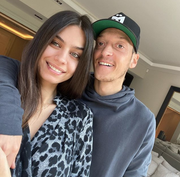 Amine Gülşe Mesut Özil çiftinin bebeğinin cinsiyeti belli oldu! - Resim: 4