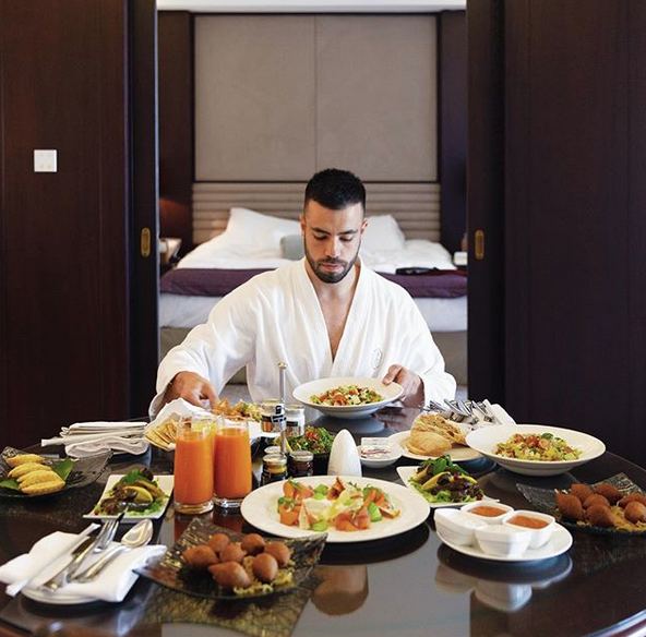 201 bin TL maaşla dünyayı gezecek bir eleman arıyor - Resim: 4