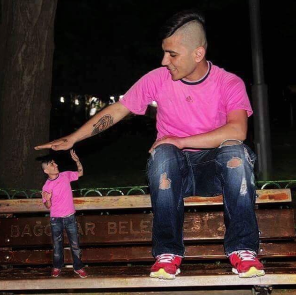 Durdurulamıyorlar bir anda bilgisayar kamerası açılınca... - Resim: 4