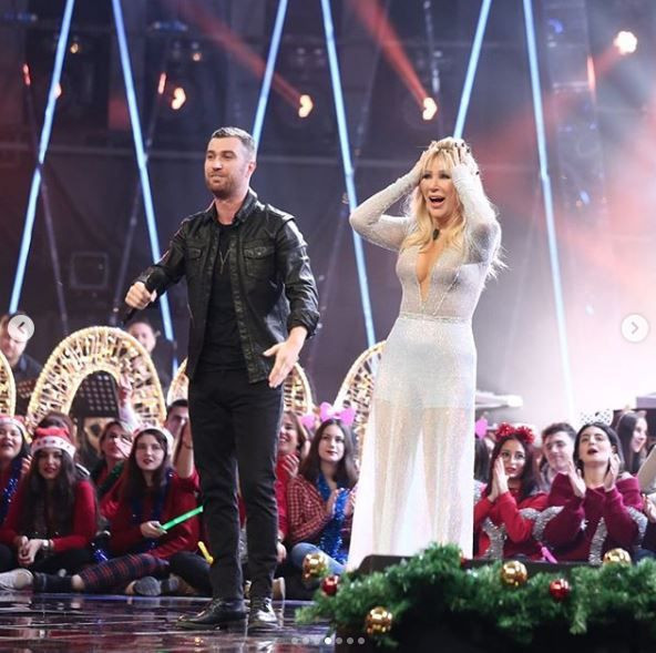 Hercai'nin Reyyan'ı Ebru Şahin Seda Sayan'ın oğlu Oğulcan Engin ile birlikte - Resim: 2