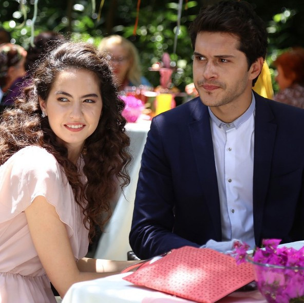 Bodrum Masalı'nda şok! O oyuncu diziden ayrılıyor - Resim: 2