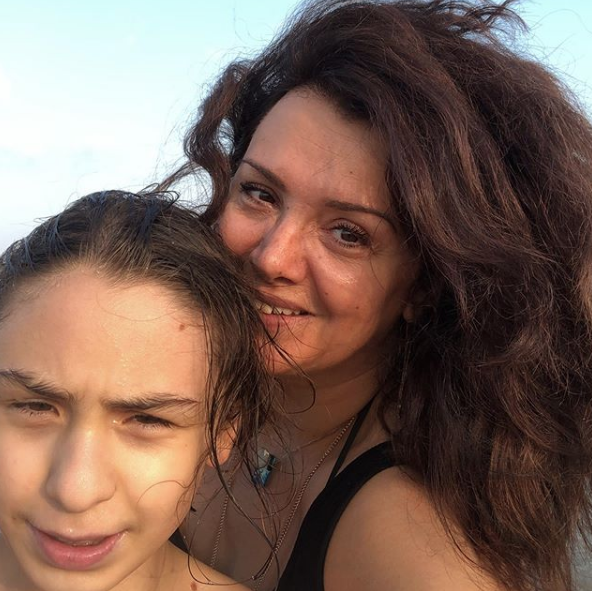 Esra Ceyhan'ın son hali inanılmaz gören şaşkınlığını gizleyemiyor - Resim: 2