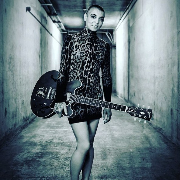 Ünlü şarkıcı öyle bir video çekti ki hayranları şoke oldu - Resim: 2