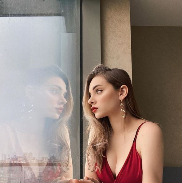 CZN Burak Özdemir'in sevgilisi şaşırttı TikTok fenomeni Aslı Güler ile aşk yaşıyor - Resim: 2