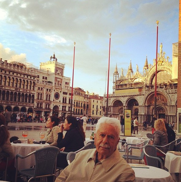 İsmet Sezgin'in ünlü kızı ve ünlü damadı! - Resim: 2