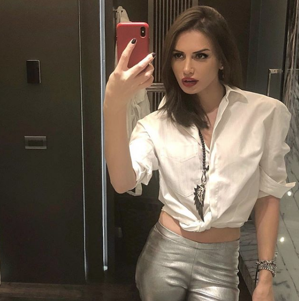 Emina Sandal öyle bir şey paylaştı ki ortalık fena kızışacak - Resim: 4