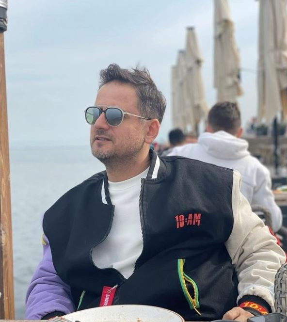 Annesi sigara kokusundan buldu... Cinsel tacizci ünlü fenomenin ağabeyi çıktı! - Resim: 0