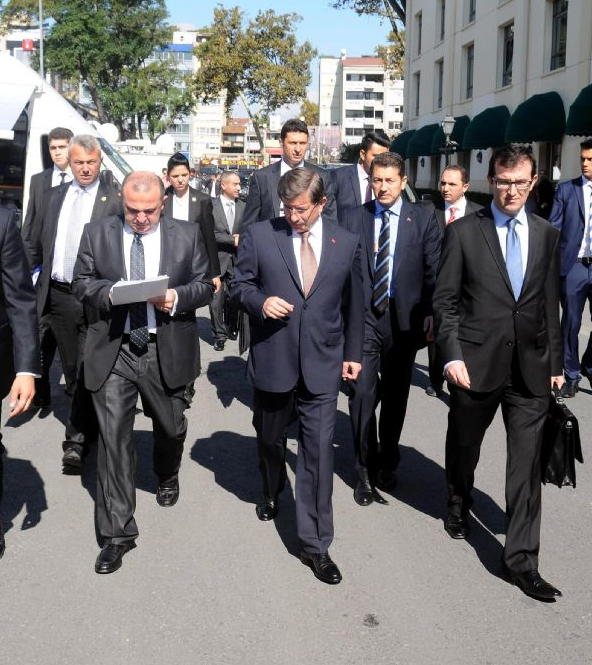 Davutoğlu'nun tercihi herkesi şaşırttı - Resim: 1