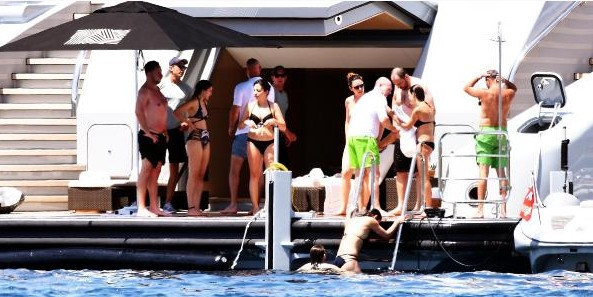 Kendi ülkelerinde yasak ama... Suudi prens Bodrum'da fena yakalandı - Resim: 3