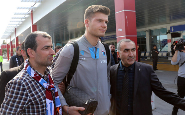 Trabzonspor'a çiçekli karşılama - Resim: 0