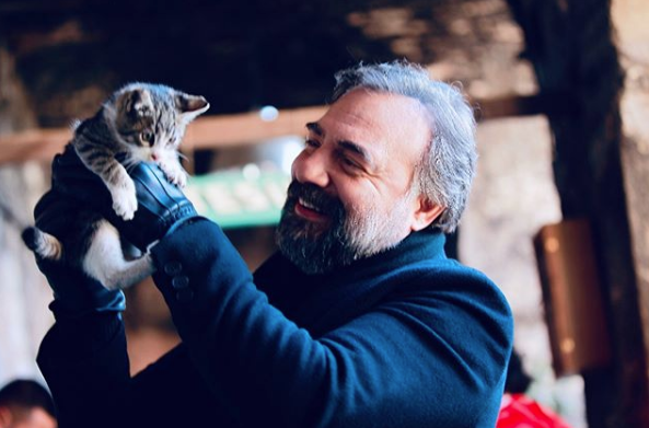 EDHO'nun başrolü Oktay Kaynarca paraya para demeyecekti! 8 milyon TL'lik teklif - Resim: 4