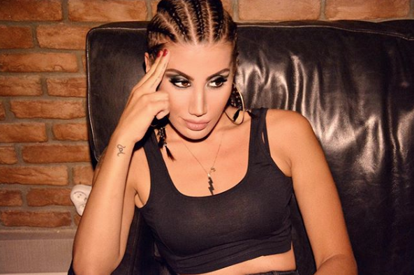 İrem Derici'den karantina itirafı! Bu kadar güzelleşeceğimi bilsem... - Resim: 1