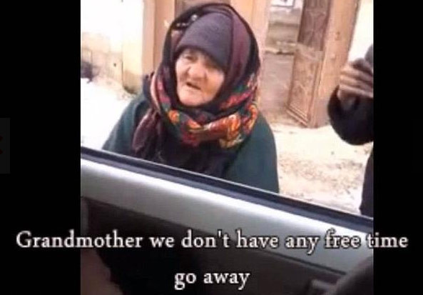 Yaşlı kadın IŞİD militanlarına kafa tuttu - Resim: 2