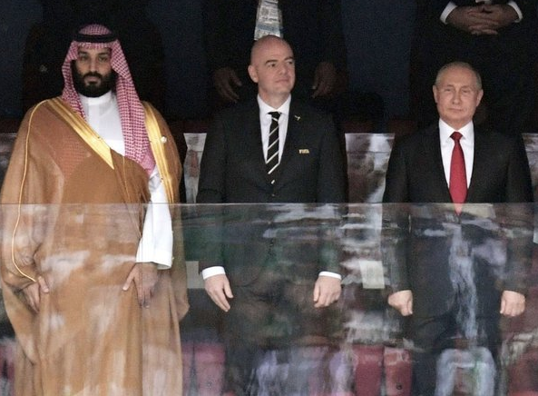 "Kadınlar maça erkek refakatçiyle girebilir" kararı ortalığı karıştırdı - Resim: 1