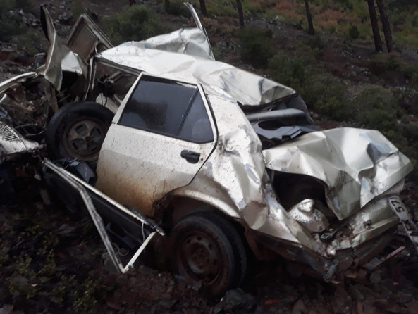 Denizli'de kayıp aranıyorlardı otomobille uçurumdan çıktılar - Resim: 0