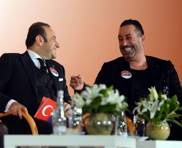 Cem Yılmaz Emine Hanım'ı koparttı - Resim: 3