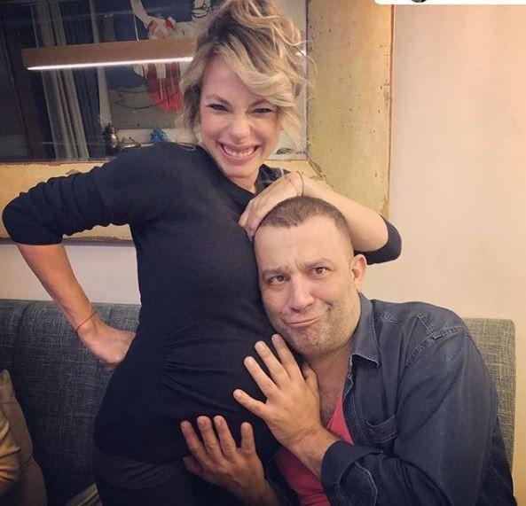 Arka Sokaklar'ın Mesut Komiser'i Şevket Çoruh ve Özge Turna çiftinden müjdeli haber geldi! - Resim: 3