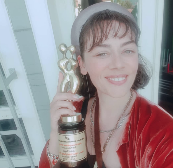 Avlu'nun başrolü Demet Evgar da Erdoğan'ın 29 Ekim davetini reddetti - Resim: 4