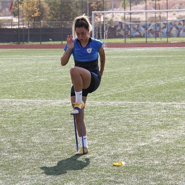 Survivor yıldızı Aycan Yanaç rahatsızlandı hayranları Twitter'ı birbirine kattı - Resim: 3