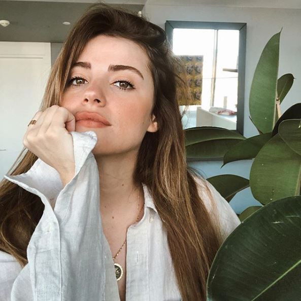 Aşk pozlarına beğeni yağdı Oğulcan Engin ve sevgilisi Ezgi Eyüboğlu'ndan ilk kare! - Resim: 4