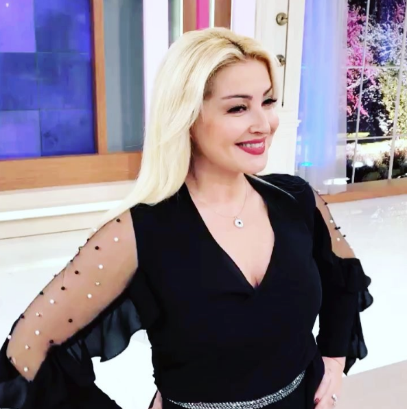 Zahide Yetiş'te sakallı kadın herkesi şoke etti canlı yayında... - Resim: 1