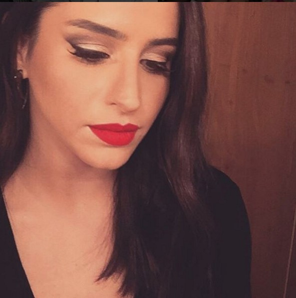 Büşra Pekin'in bu hali şoke etti! Makyajsız çıkma... - Resim: 4