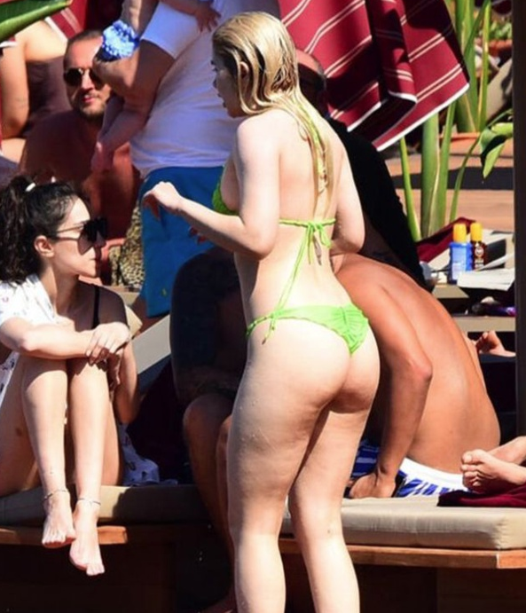 Aleyna Tilki cesur kalça dansını paylaştı! Takipçileri resmen dalga geçti - Resim: 4